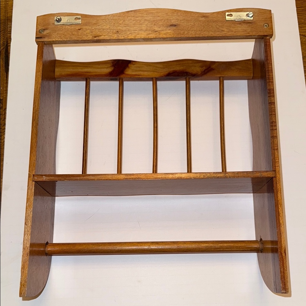Hanging Rack Towels/ Magazine/Crafts - Picture 3 of 12